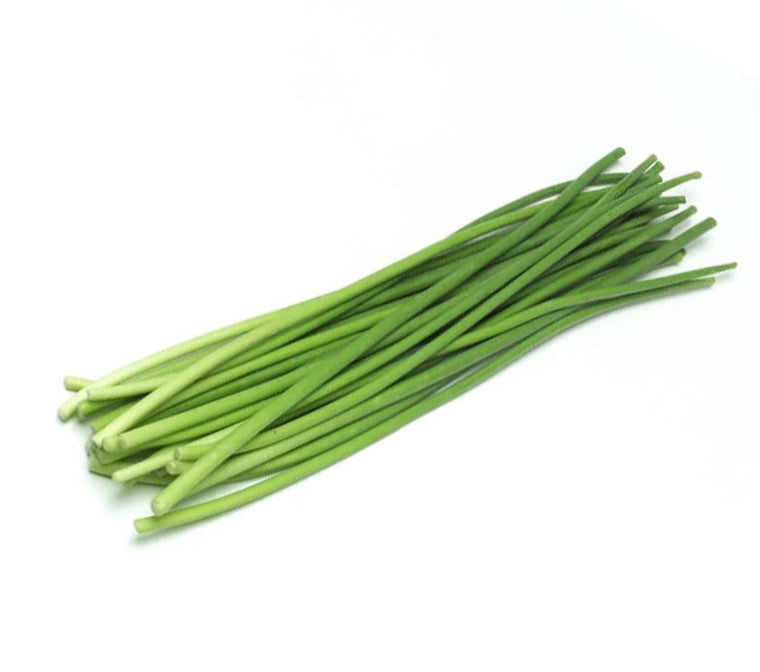 Fresh Garlic Shoot/Bunch (新鲜蒜苔/捆) 200g